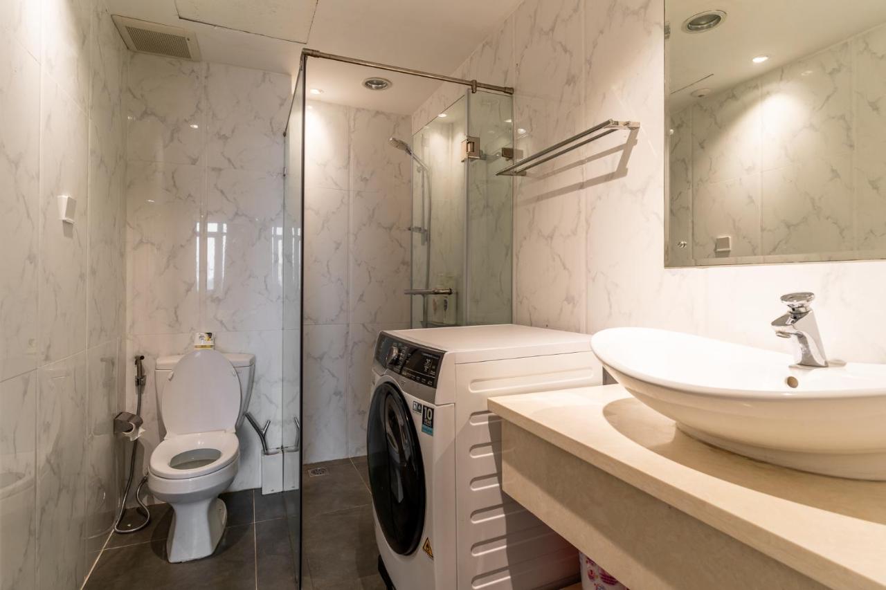 The Rixx Luxury Apartment Хошимин Экстерьер фото